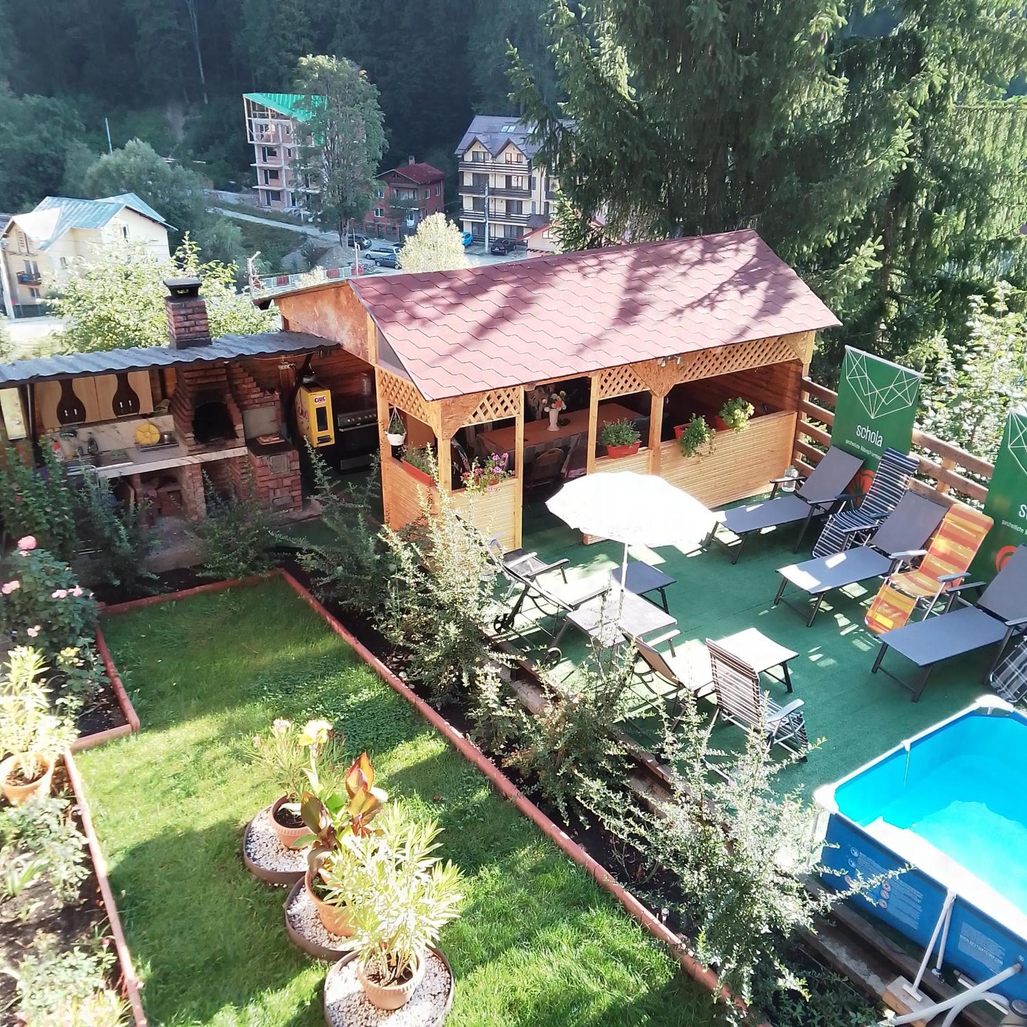 Casa Nicolas Буштені Екстер'єр фото